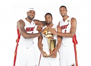 PG电子娱乐官网-沪上风暴！胡金秋内线制霸，上海男篮轻取篮网显冠军相