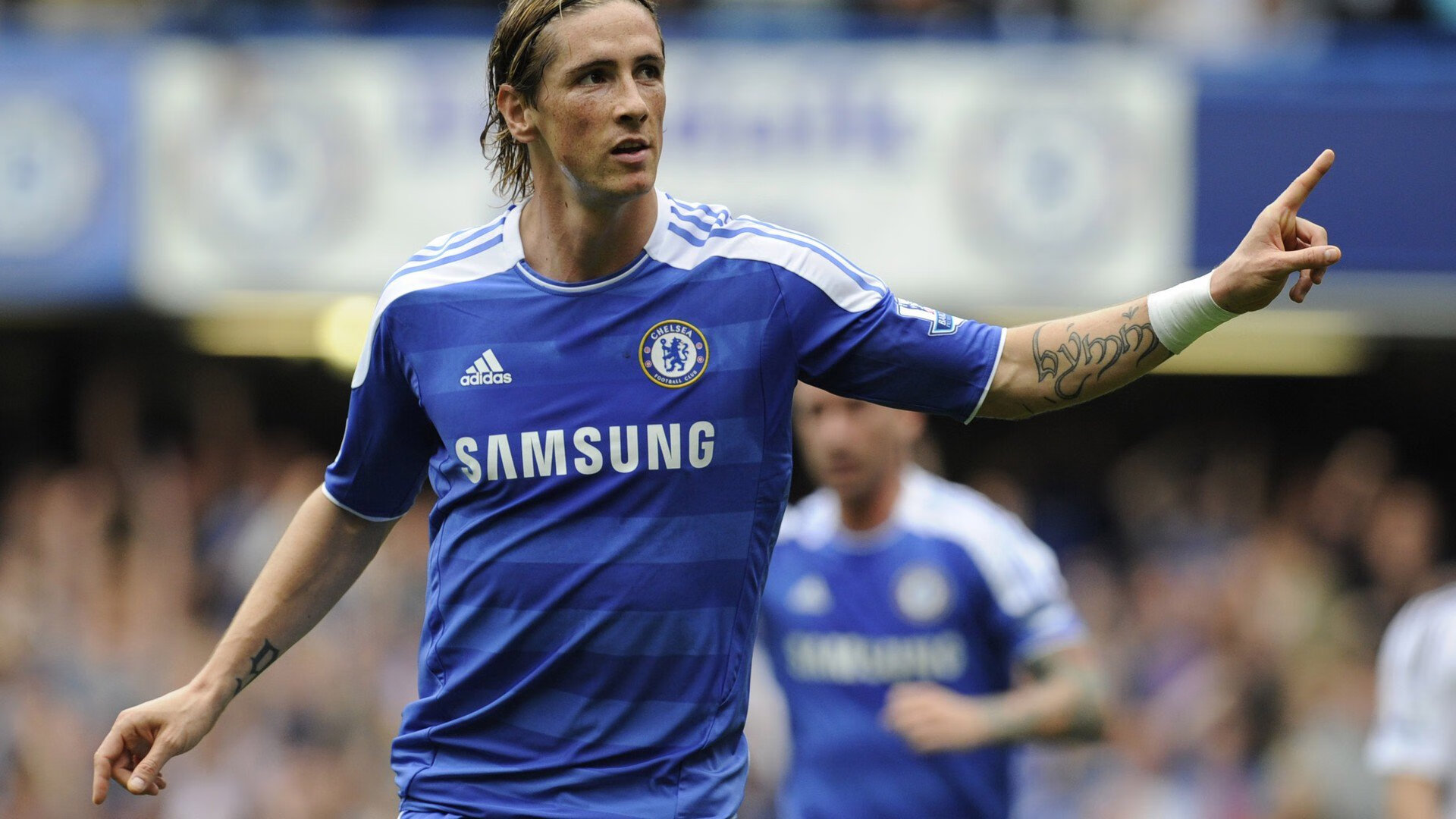 绿茵场上的唯一性,伊朗绝境重生与若日尼奥的德甲封神时刻